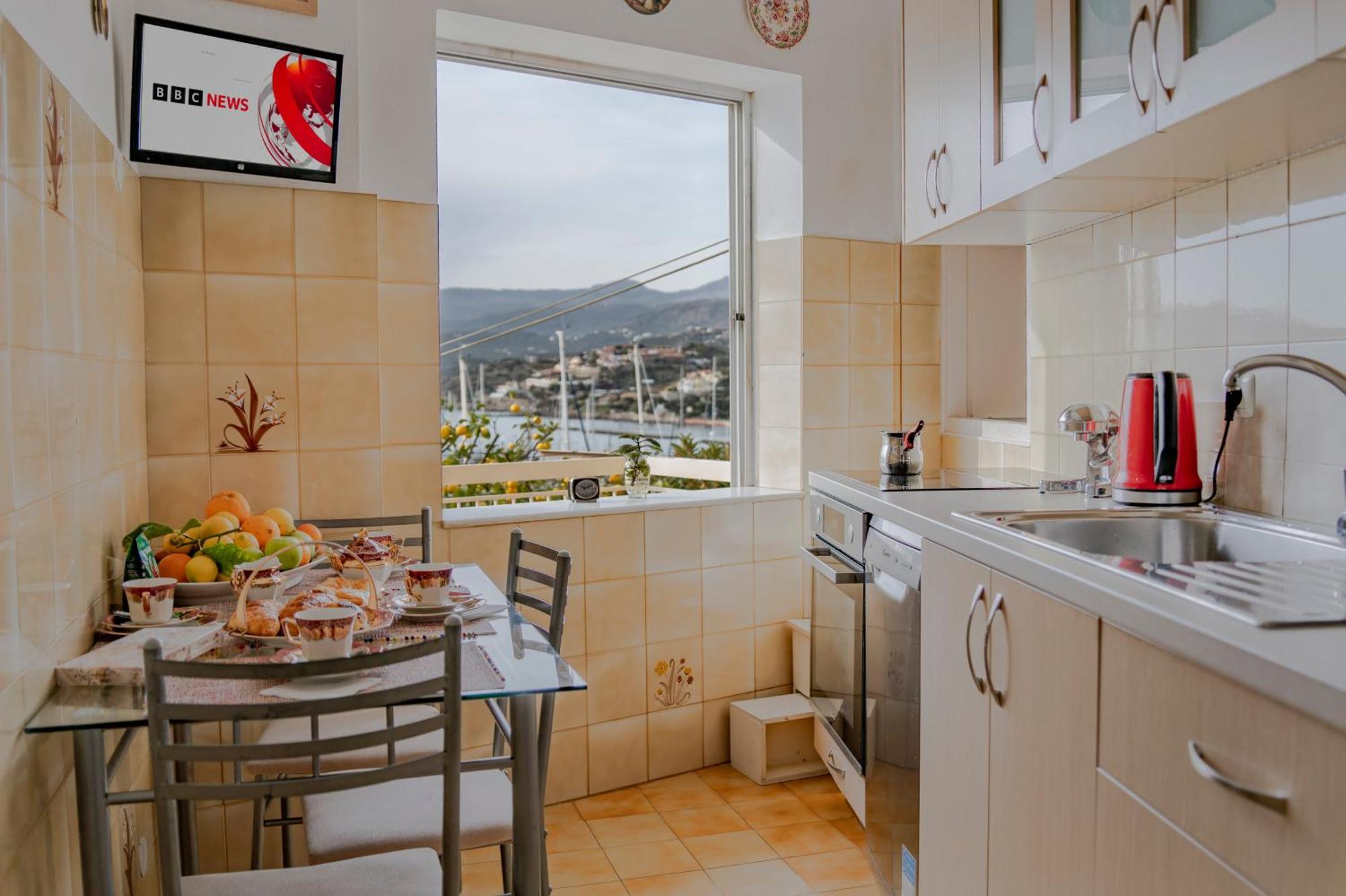 Jelena Apartments By The Sea Агиос-Николаос Экстерьер фото